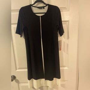 🍃S/M Nina Leonard Black and White Women's Dress NWT🍃